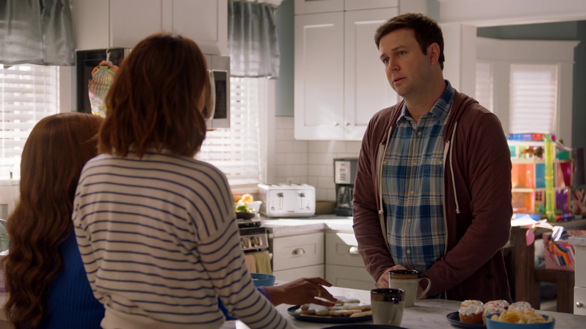 SINGLEPARENTS1X03-_0103.jpg