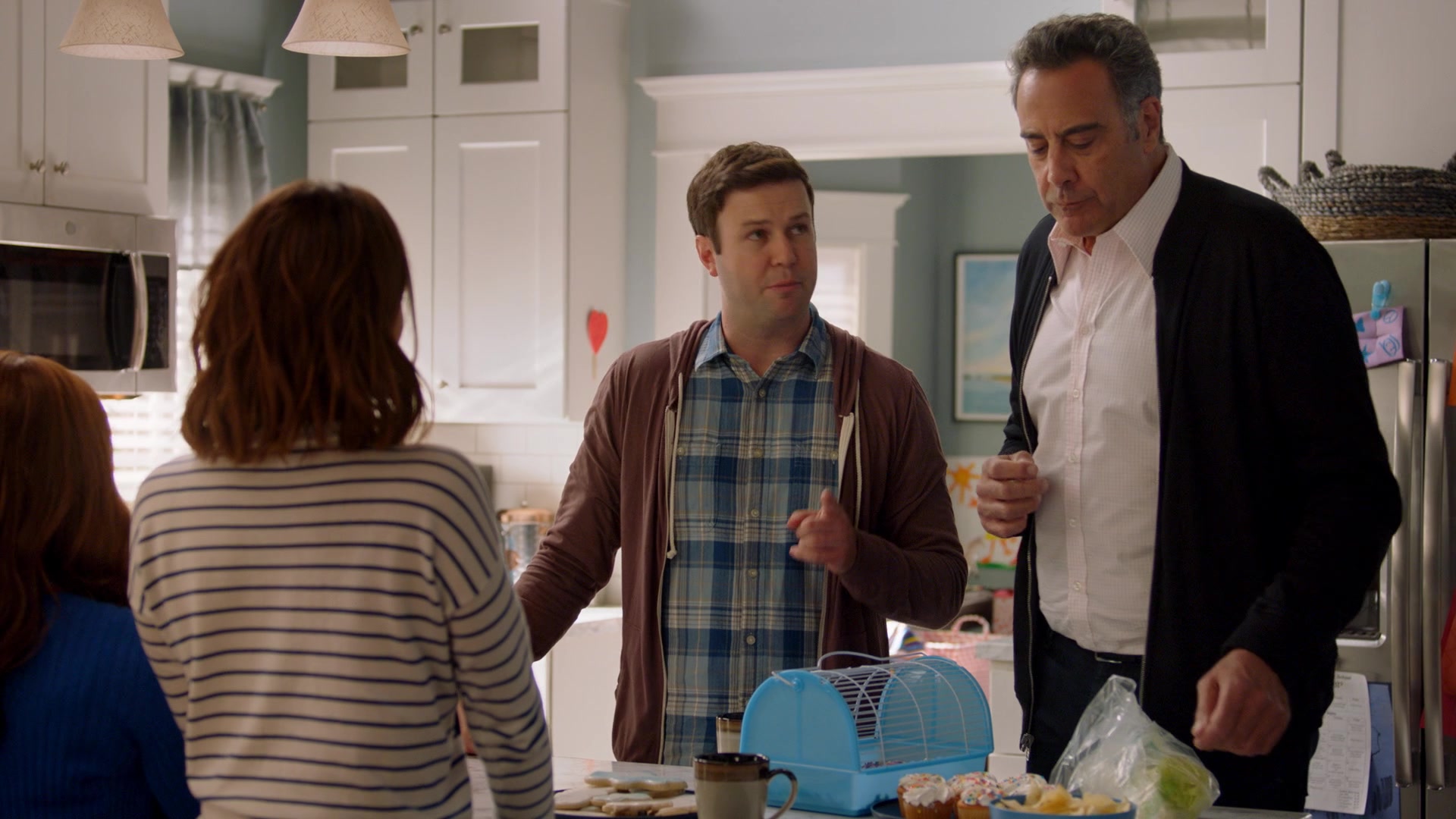 SINGLEPARENTS1X03-_0182.jpg