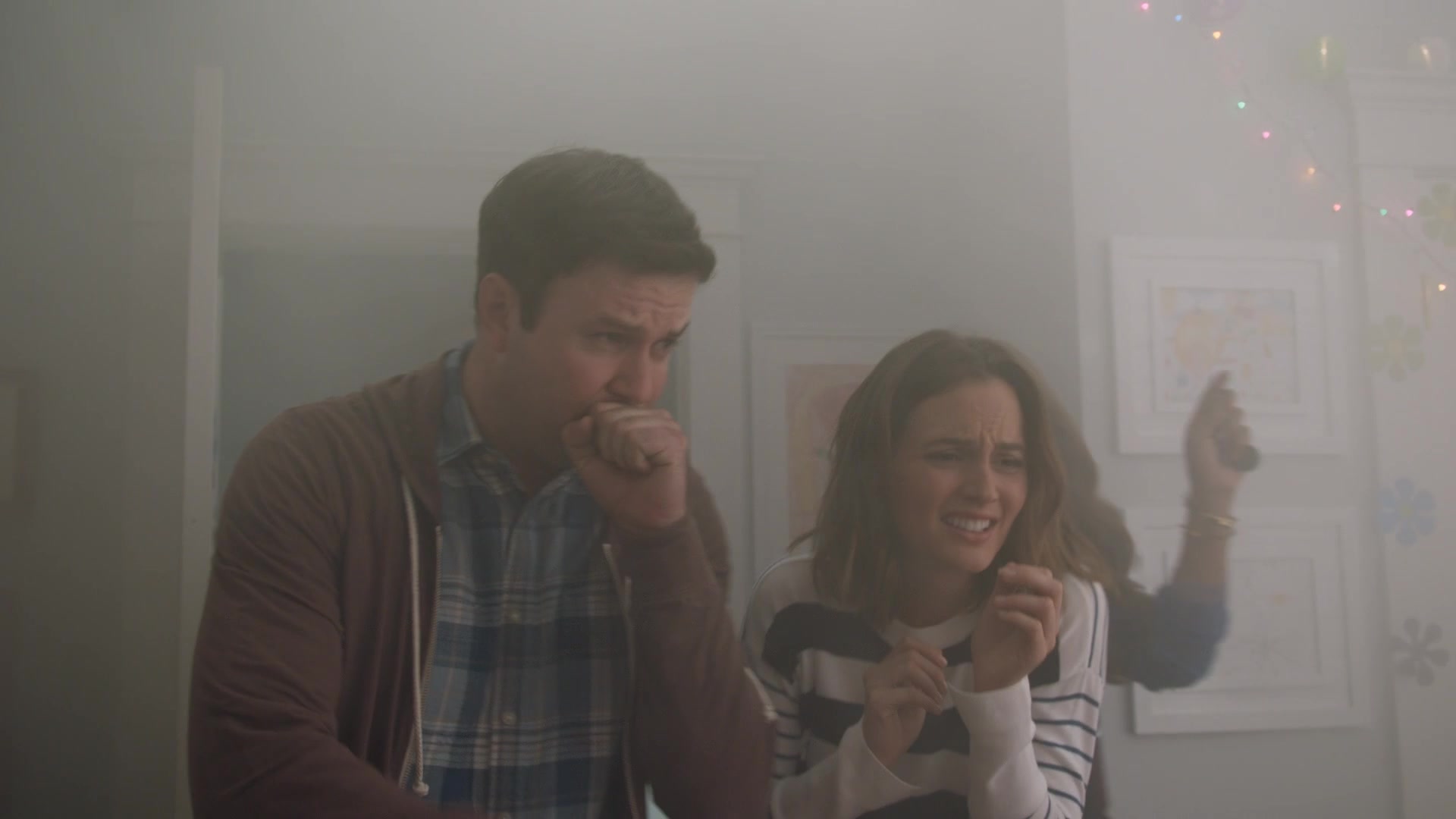 SINGLEPARENTS1X03-_0222.jpg