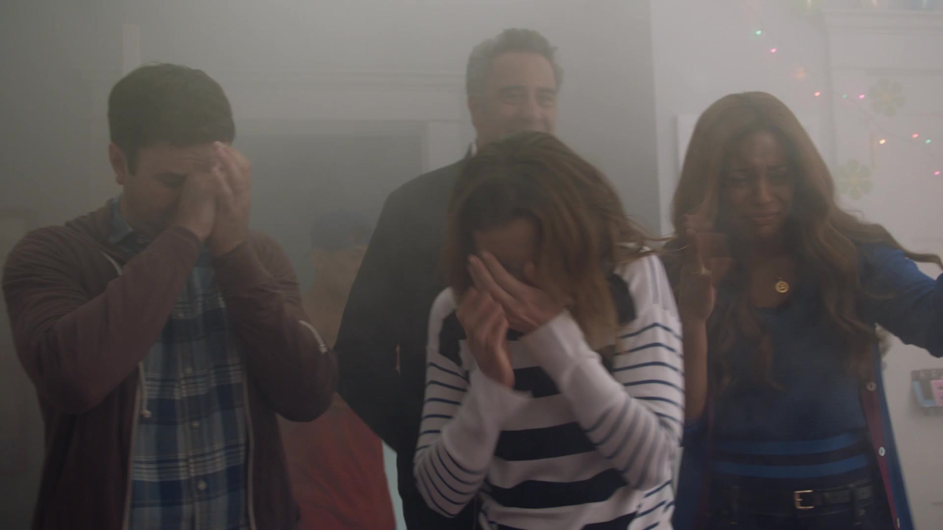 SINGLEPARENTS1X03-_0224.jpg
