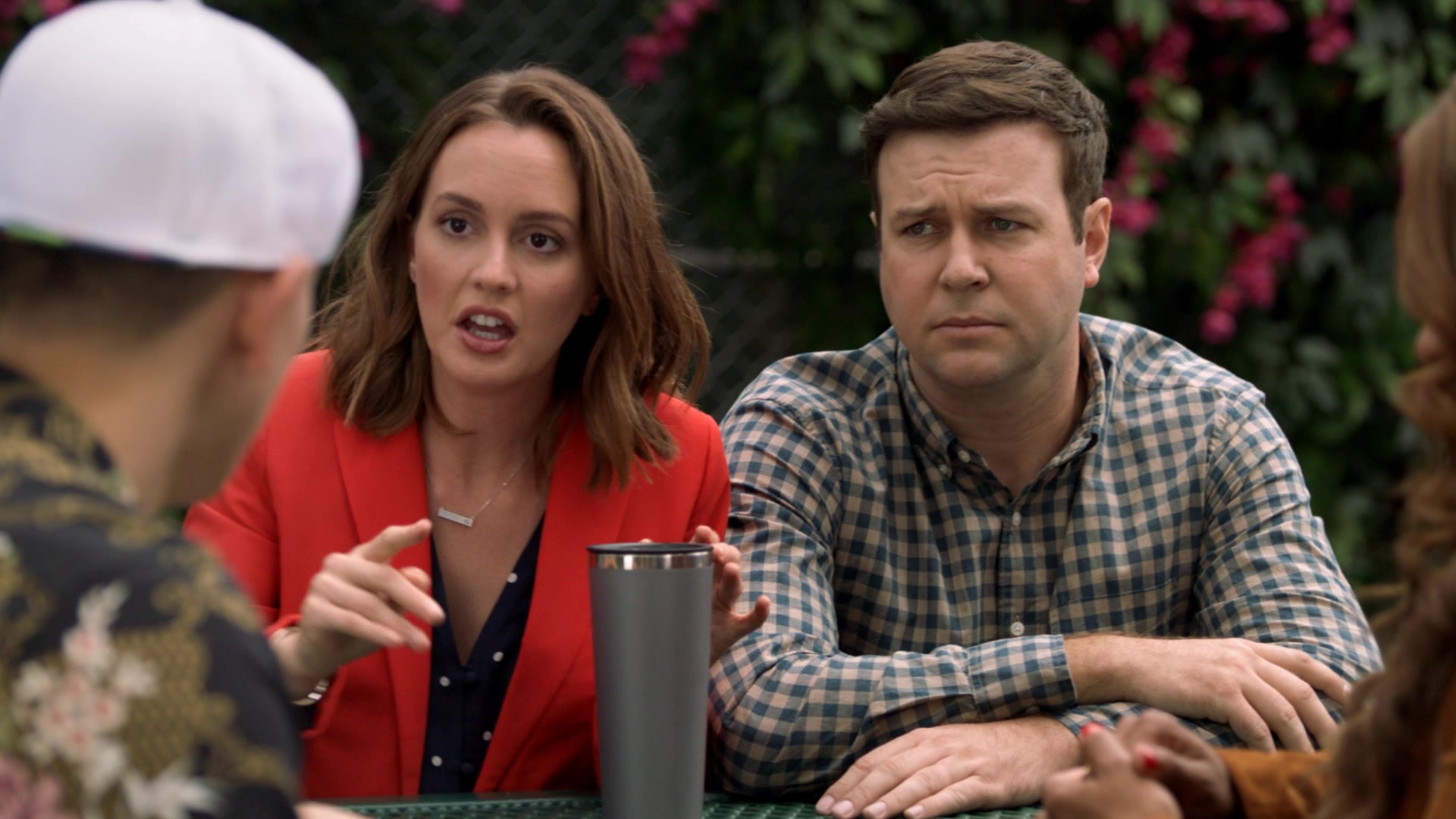 SINGLEPARENTS1X04_0236.jpg