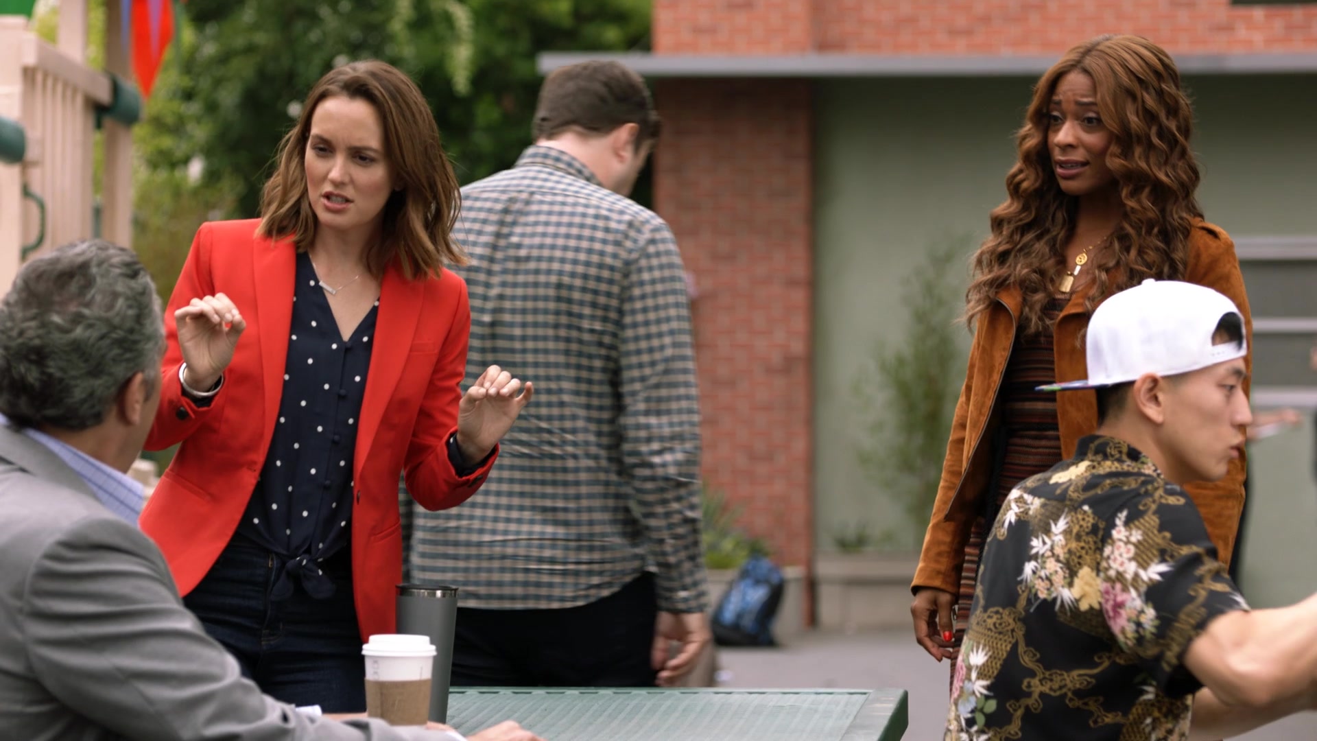 SINGLEPARENTS1X04_0289.jpg