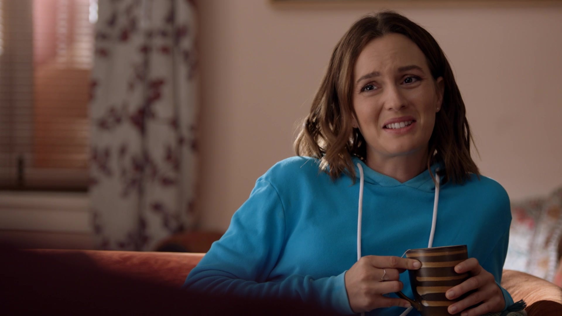 SingleParents1x02-0319.jpg