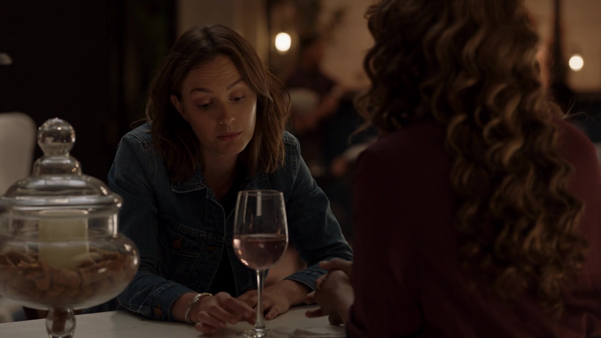 SingleParents1x02-1714.jpg