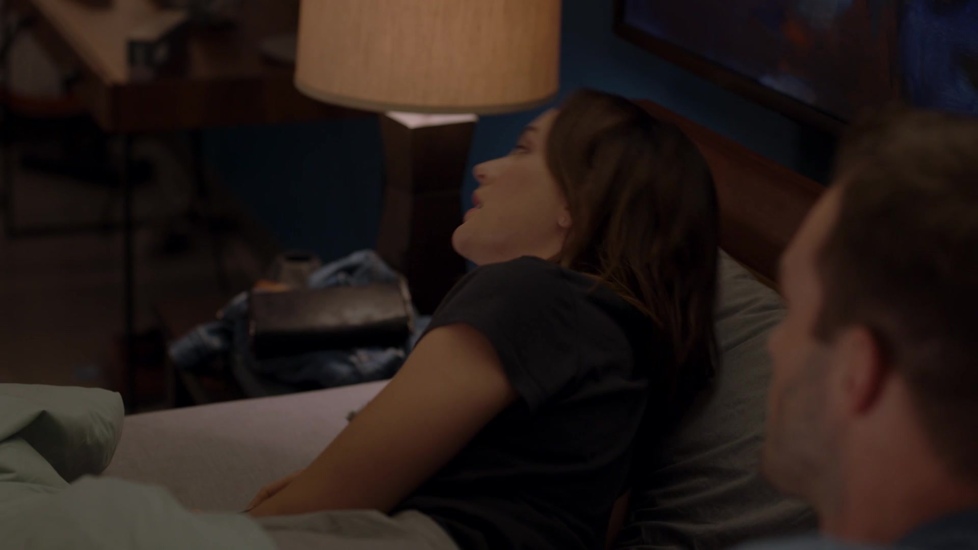 SingleParents1x02-1924.jpg