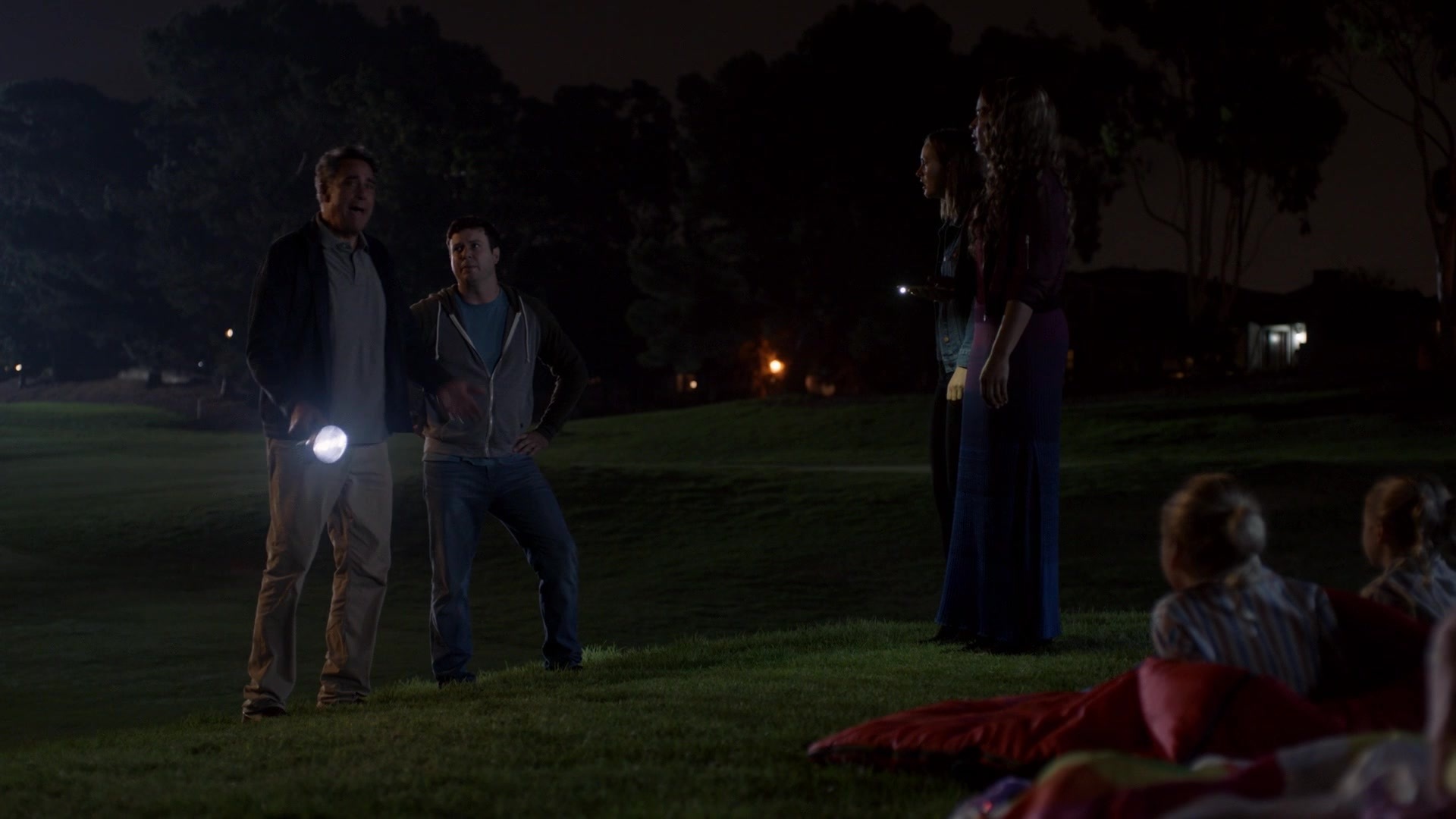 SingleParents1x02-2170.jpg