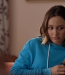 SingleParents1x02-0219.jpg